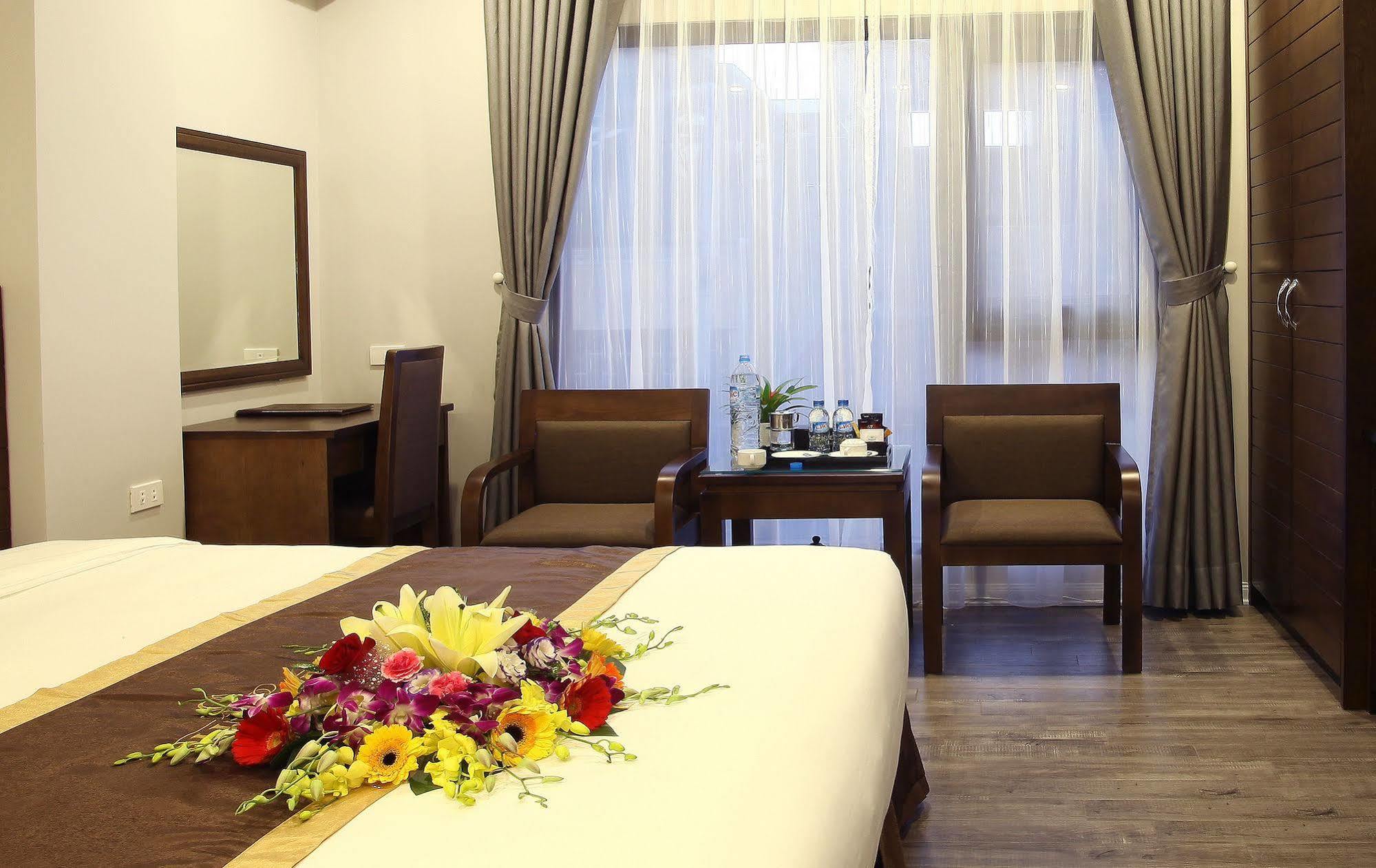 Blue Pearl West Hotel Hanoi Exterior photo