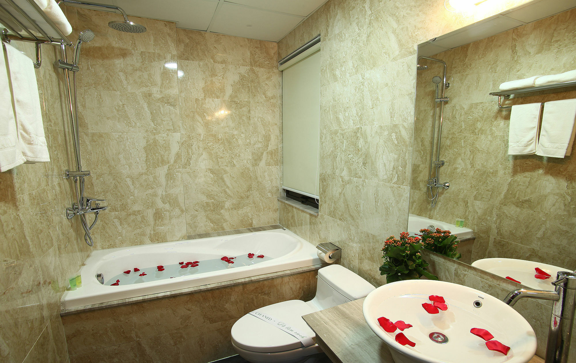 Blue Pearl West Hotel Hanoi Exterior photo